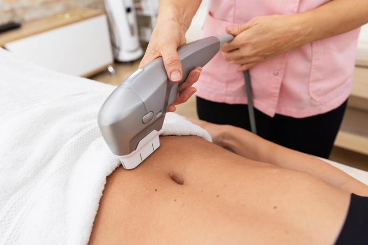 Body Contouring Before Summer: What Actually Works Without Surgery