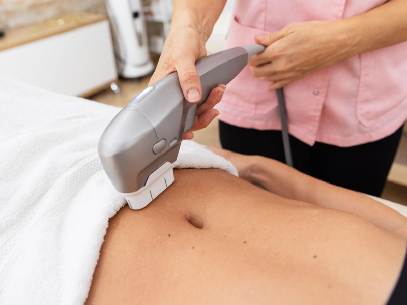 Body Contouring Before Summer: What Actually Works Without Surgery