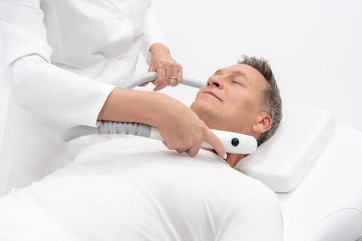 Thinking About Sofwave™? What You Need to Know Before Choosing a Skin Tightening Treatment